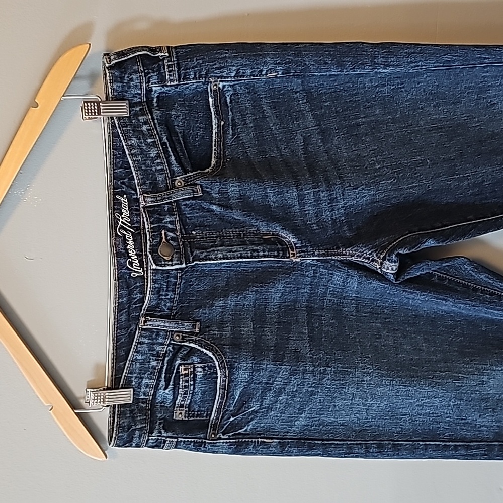 Universe Thread jeans - Picture 2 of 4